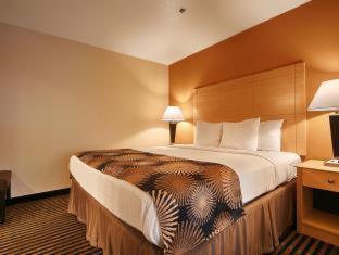 Best Western Palm Court Inn Modesto Quarto foto